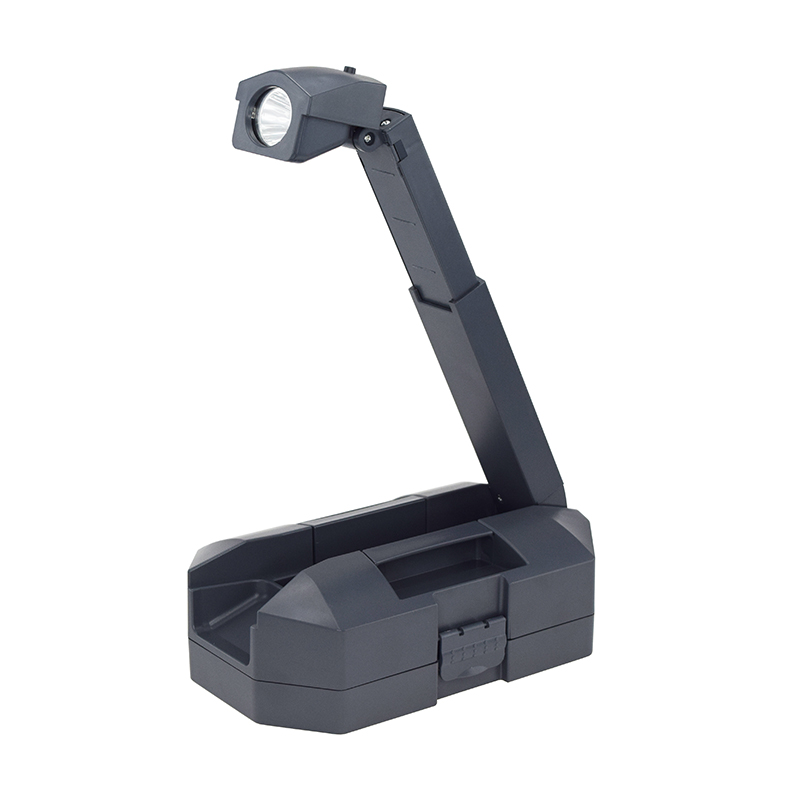 Набір інструментів 24 в 1 Bergamo LIGHT TOOLS ,з ліхтарем, у пластиковому кейсі 3