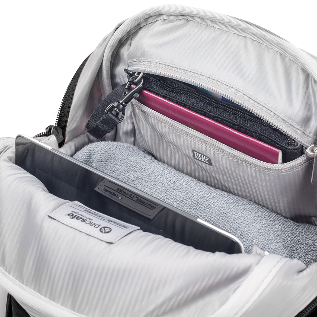 Сумка через плече, "антизлодій", Pacsafe Metrosafe LS 250 , 6 ступенів захисту 4